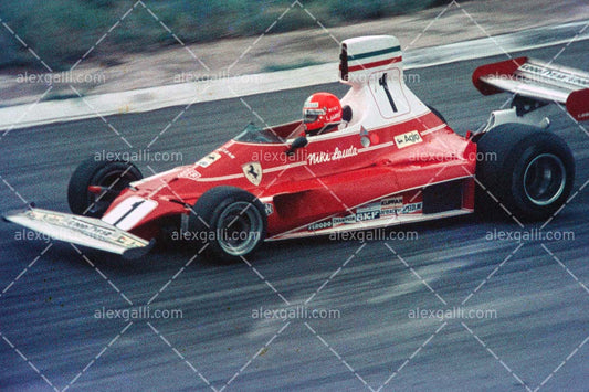 F1 1976 Niki Lauda - Ferrari - 19760119