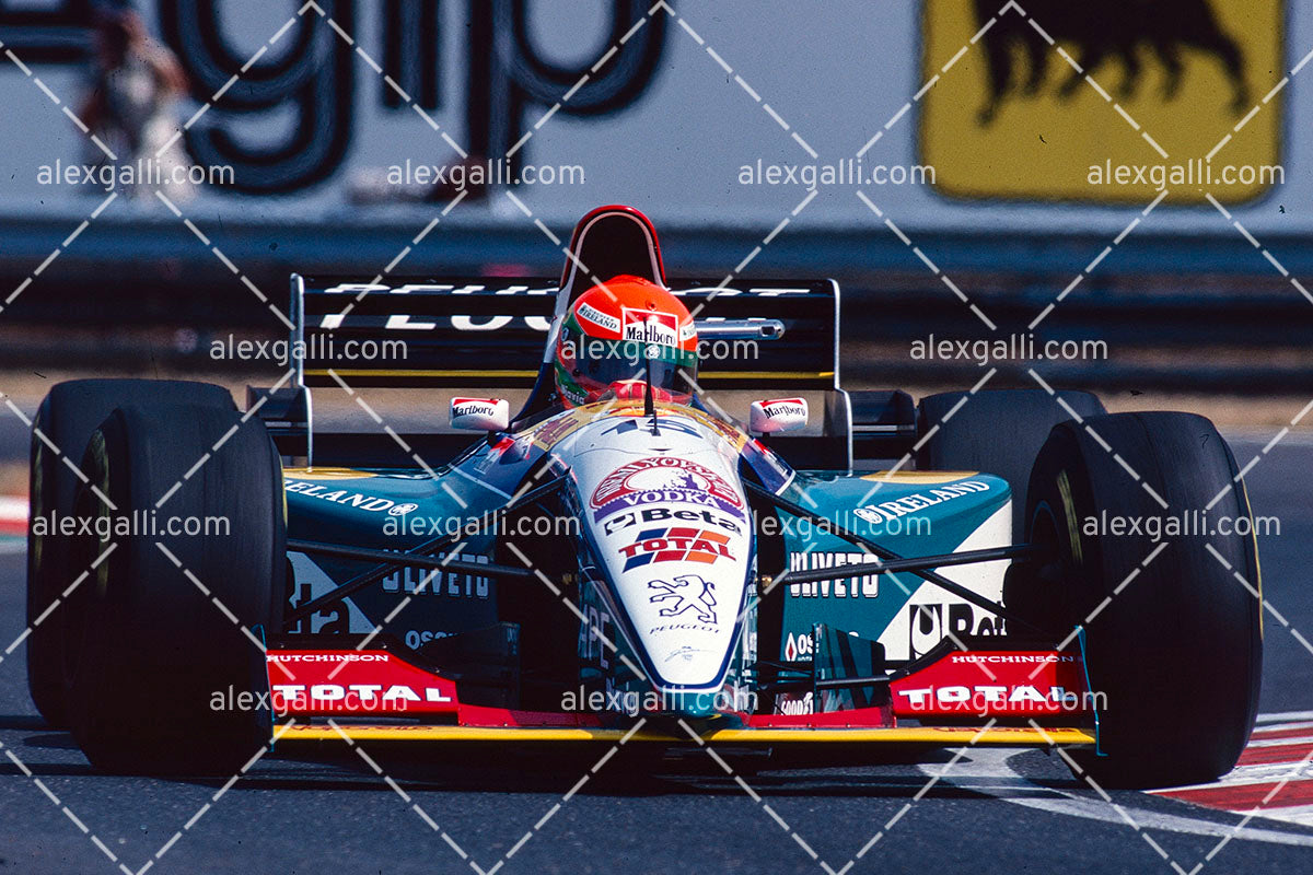 F1 1995 Eddie Irvine - Jordan 195 - 19950075