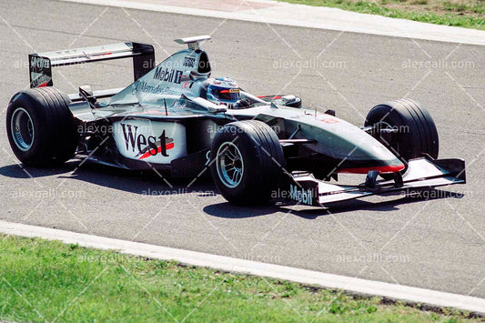 F1 1998 Mika Hakkinen - McLaren - 19980038