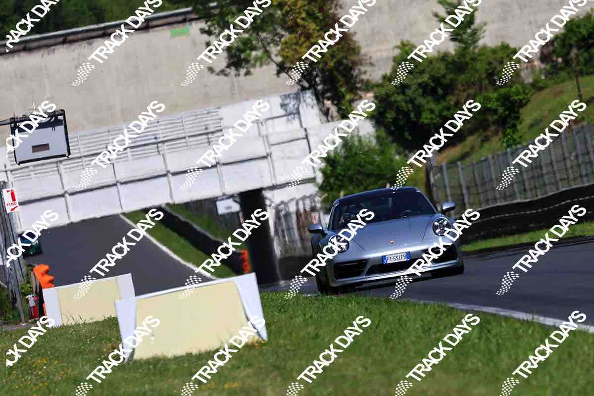 TD 250426 T06 - 114