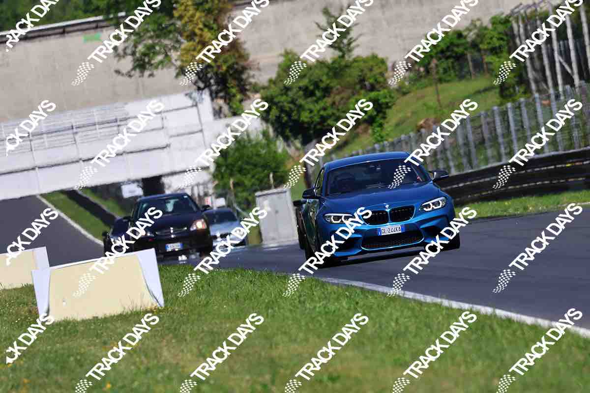TD 250426 T07 - 001