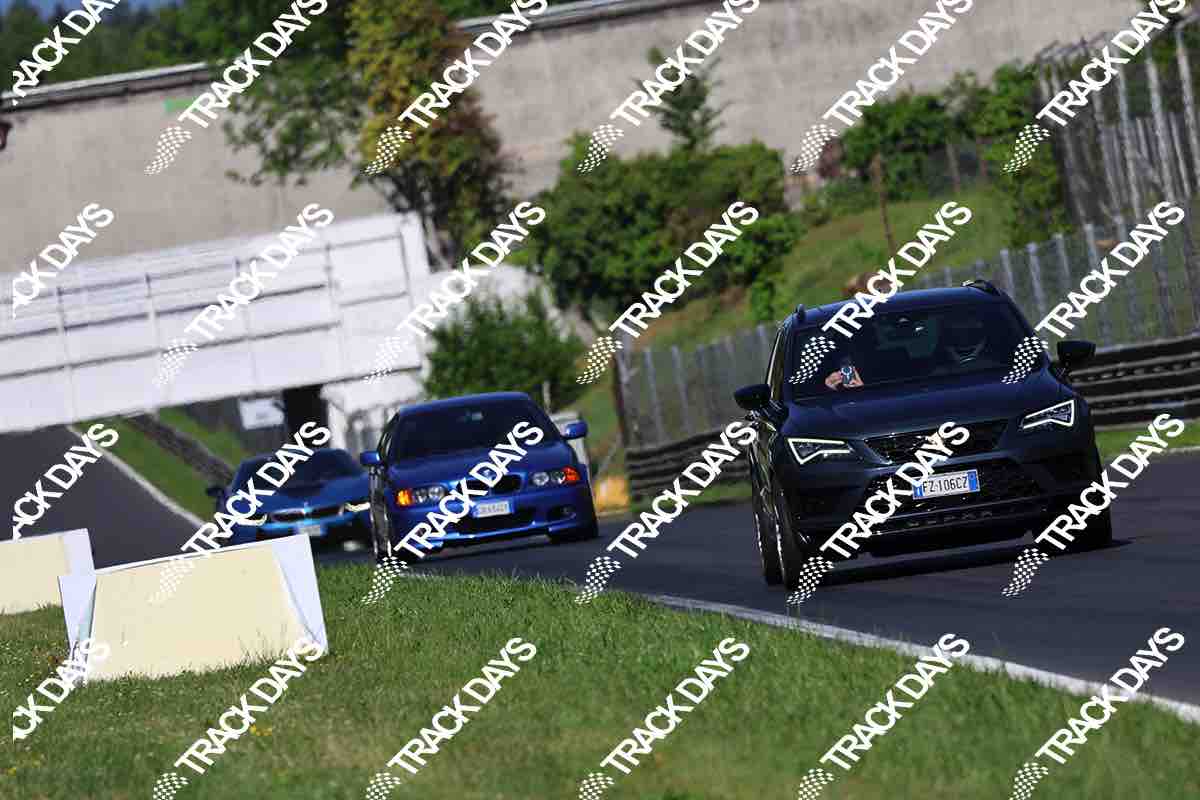 TD 250426 T09 - 126