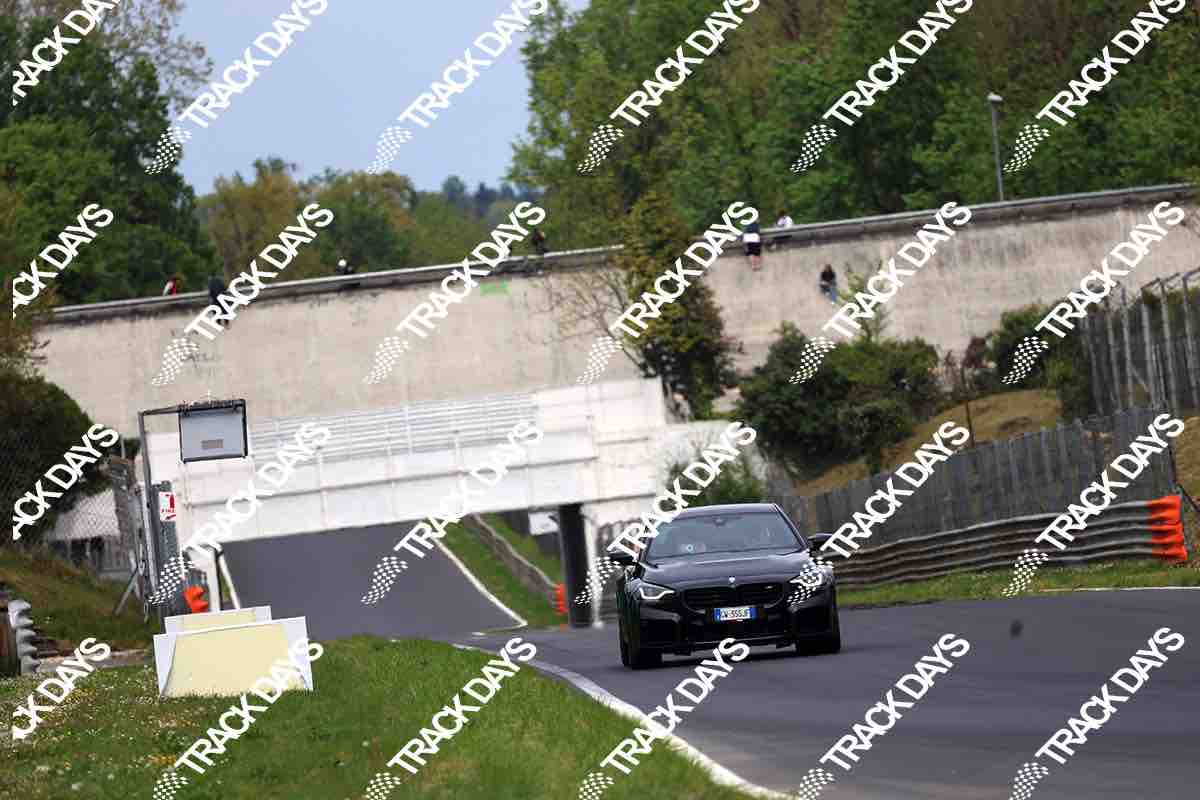 TD 120426 T09 - 063