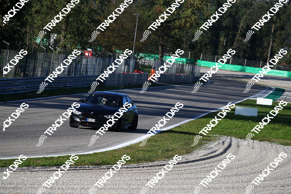 TD 281023 T10 - 124