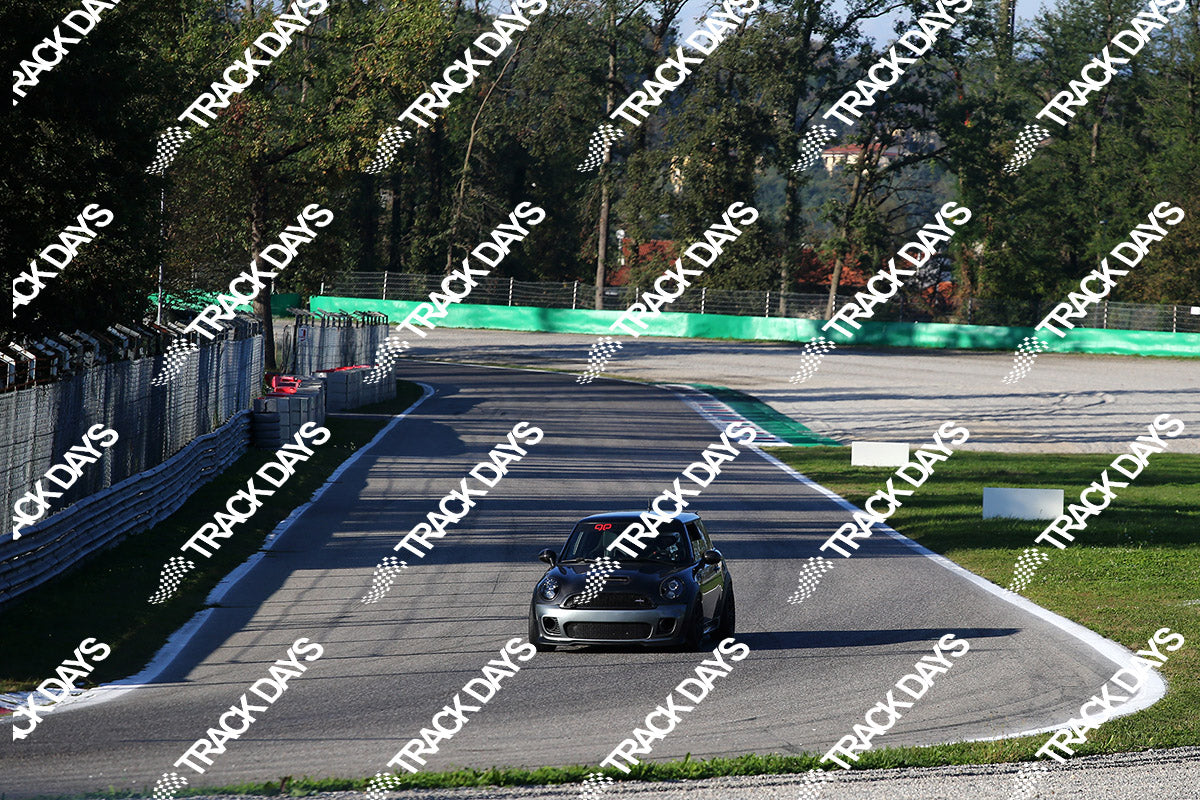 TD 281023 T10 - 172