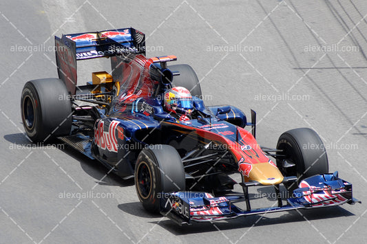 F1 2010 Sebastien Buemi - Toro Rosso - 20100011