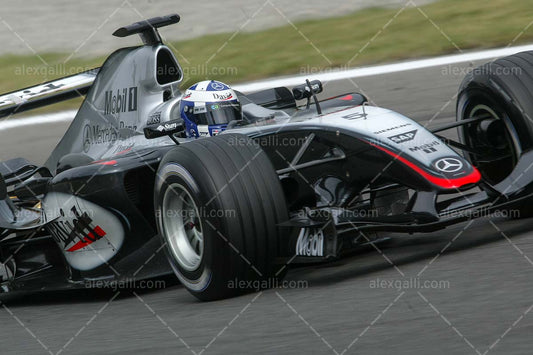 F1 2004 David Coulthard - McLaren MP4/19 - 20040034