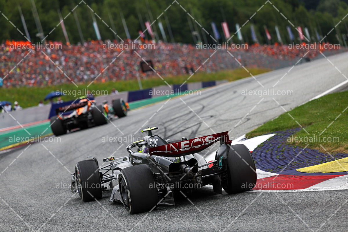 F1 2023 - 09 Austria GP - Lewis Hamilton - Mercedes - 2309005