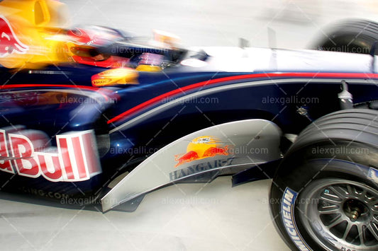 F1 2005 Vitantonio Liuzzi - Red Bull - 20050056