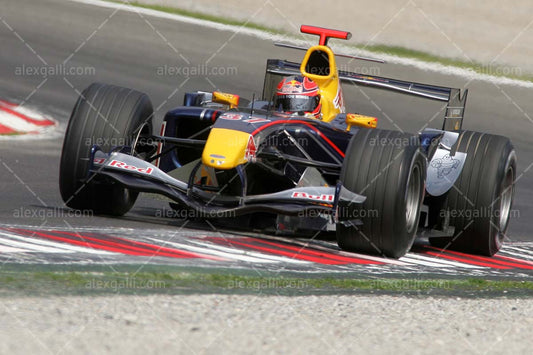 F1 2005 Vitantonio Liuzzi - Red Bull - 20050058