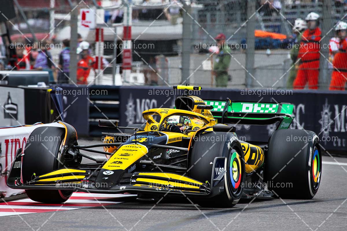 F1 2024 - Lando Norris - McLaren - 240102