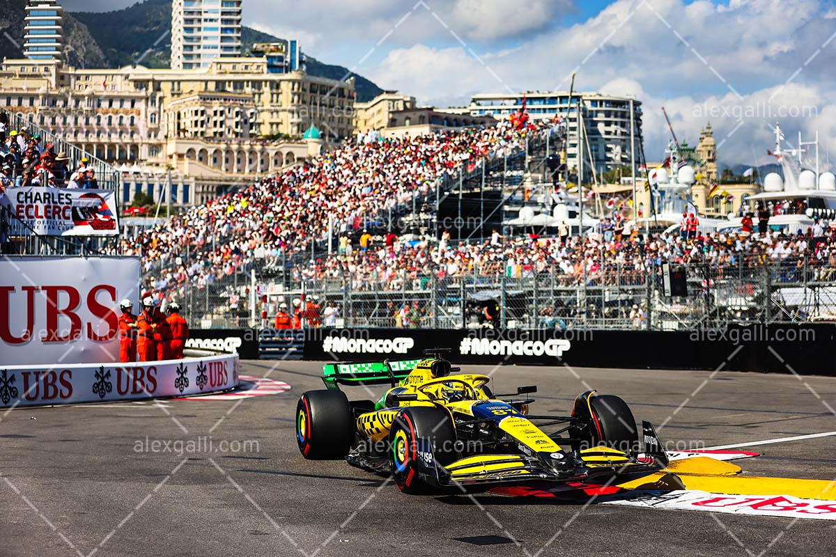 F1 2024 - Lando Norris - McLaren - 240105