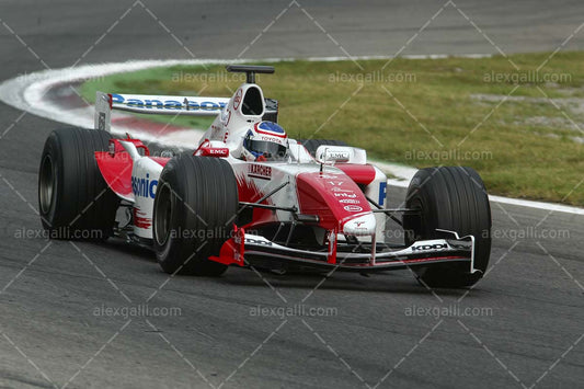 F1 2004 Olivier Panis - Toyota TF104 - 20040077
