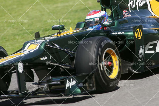 F1 2012 Vitalj Petrov - Caterham - 20120057