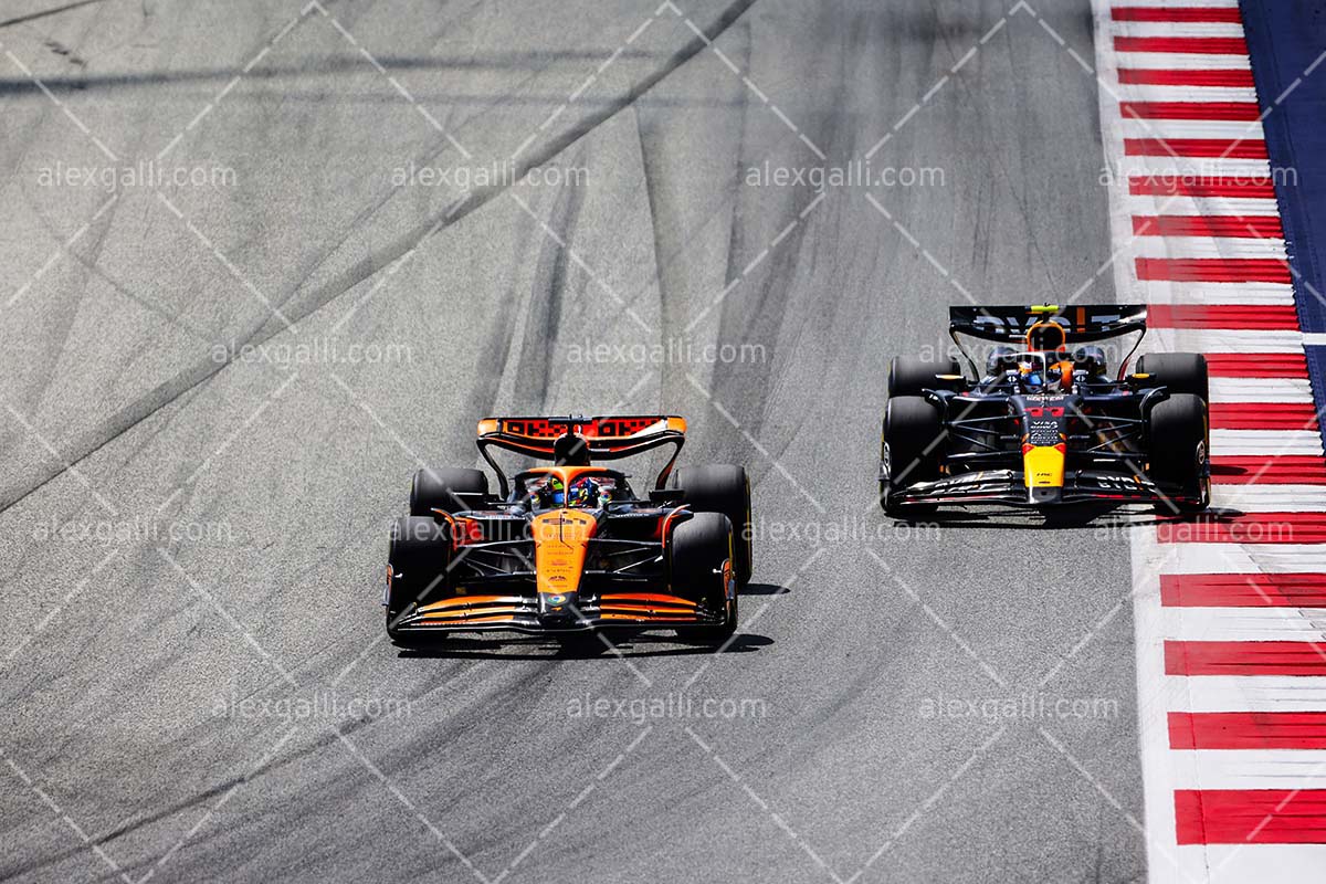 F1 2024 - Oscar Piastri - McLaren - 240139