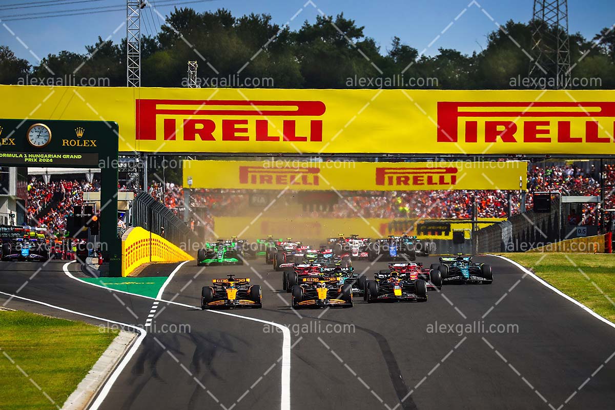 F1 2024 - Oscar Piastri - McLaren - 240167