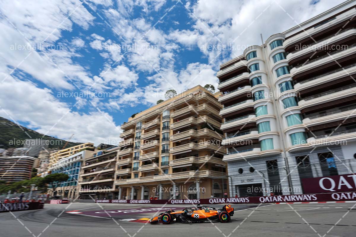 F1 2025 Oscar Piastri - McLaren - 202500824