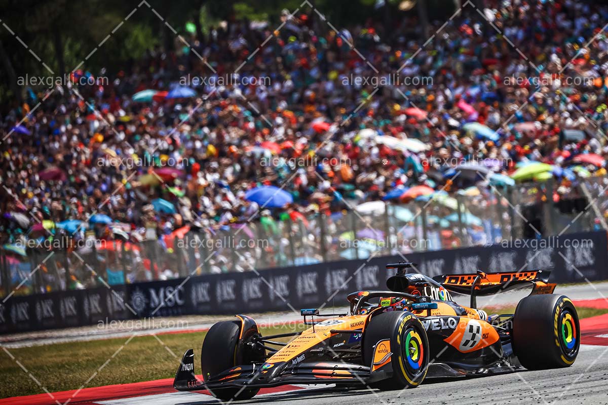 F1 2025 Oscar Piastri - McLaren - 202500909