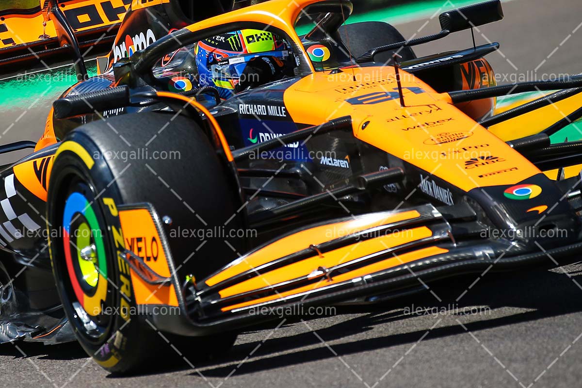 F1 2024 - Oscar Piastri - McLaren - 240046