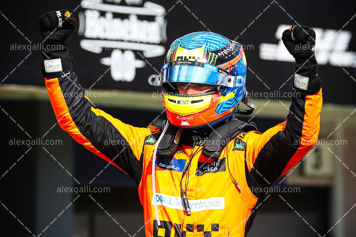 F1 2024 - Oscar Piastri - McLaren - 240172