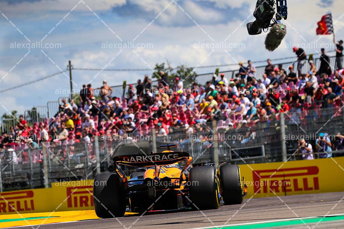 F1 2024 - Oscar Piastri - McLaren - 240048