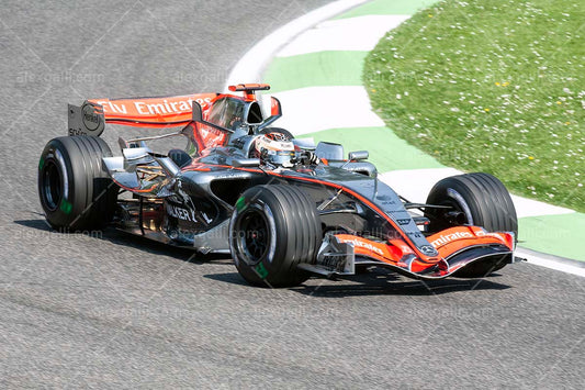F1 2006 Kimi Raikkonen - McLaren - 20060083