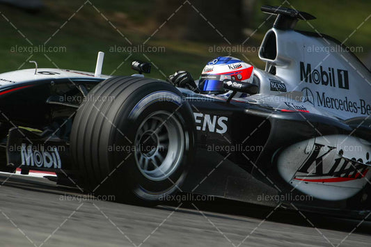 F1 2004 Kimi Raikkonen - McLaren Mp4/19 - 20040096