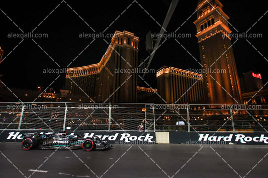 F1 2023 - 21 Las Vegas GP - George Russell - Mercedes - 2321025