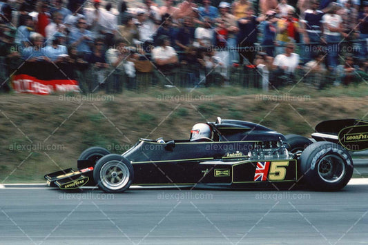 F1 1976 Mario Andretti - Lotus 77 - 19760093