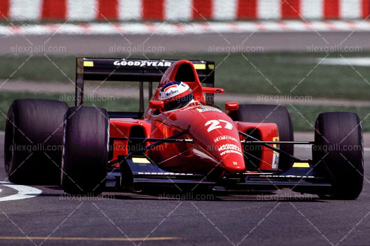 F1 1992 Jean Alesi - Ferrari F92A - 19920011