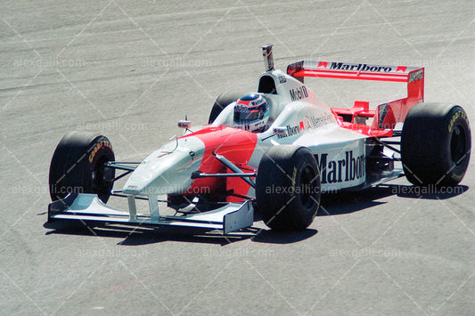 F1 1996 Mika Hakkinen - McLaren MP4/11 - 19960027