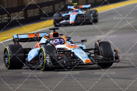 2023 - 15 Singapore GP - Alexander Albon - Williams - 2315014 - alexgalli.com - F1 & Motorsport Stock Photos and More