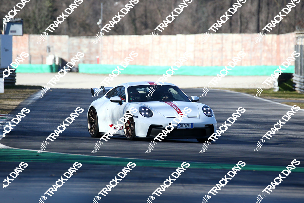 TD 050223 T03 - 025