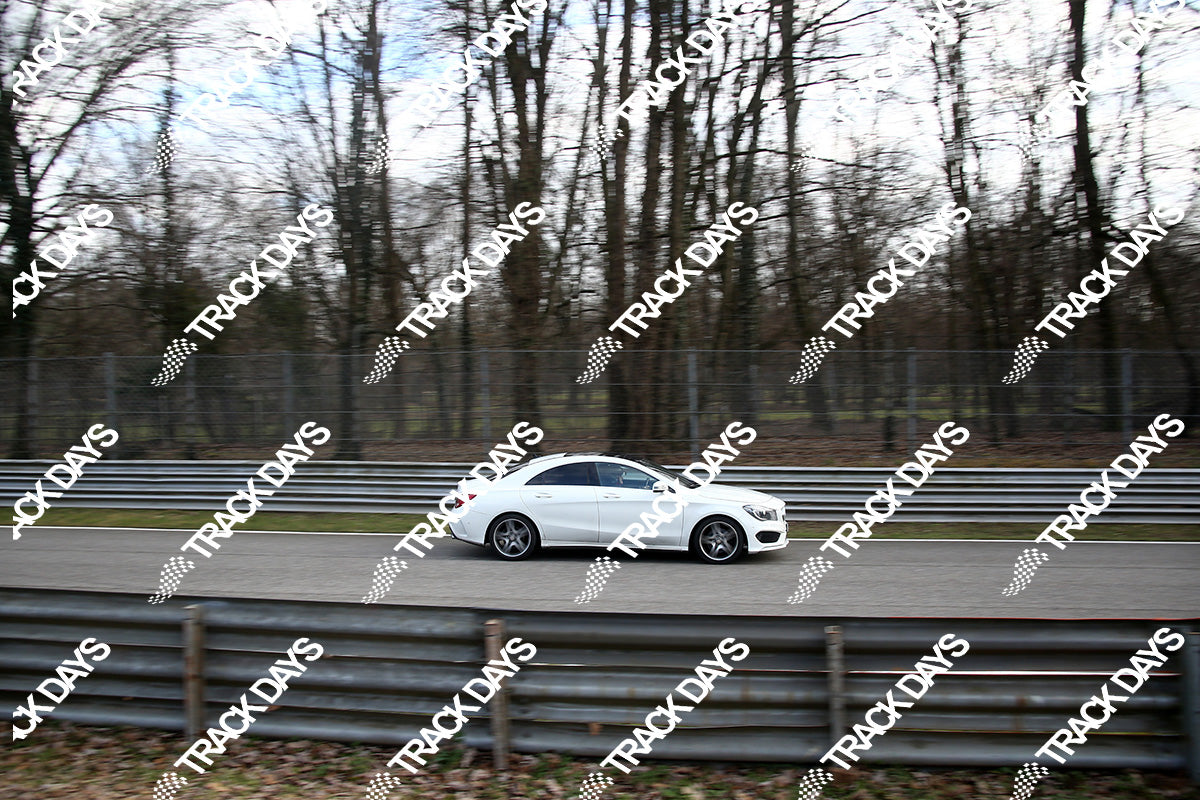 TD 050223 T07 - 135