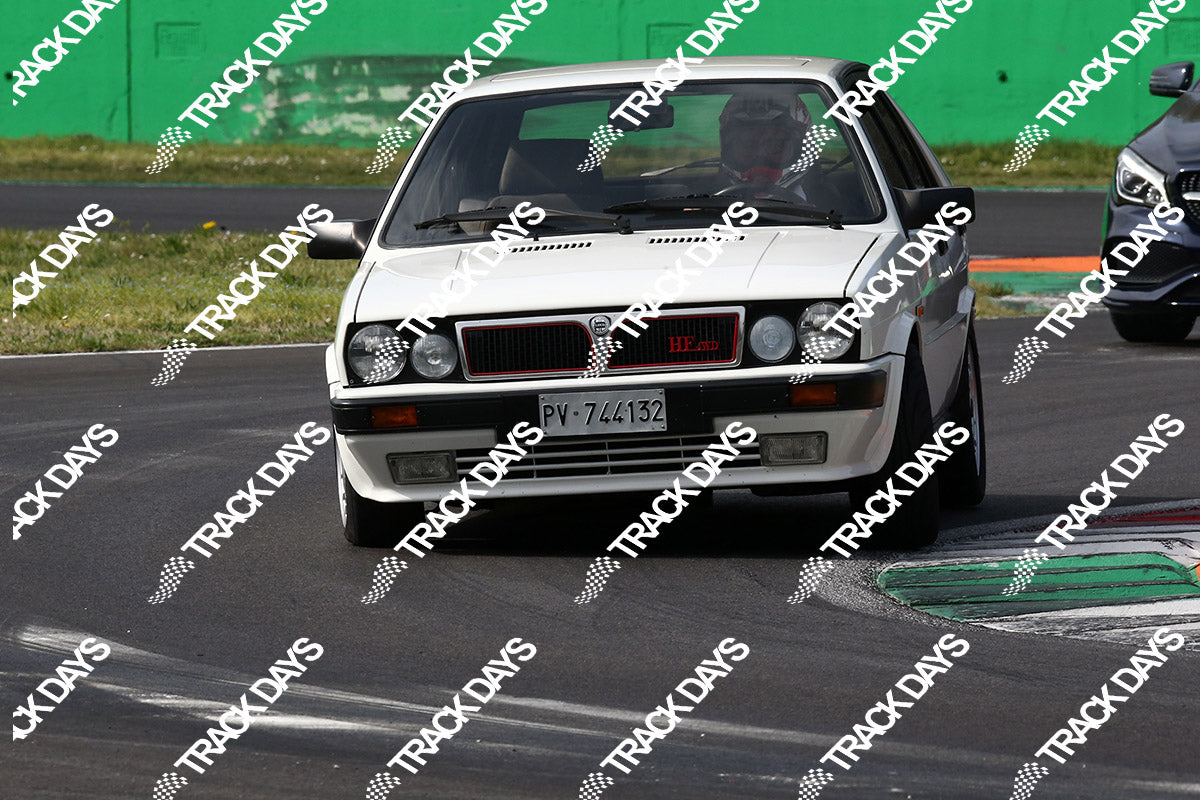 TD 260323 T04 - 184