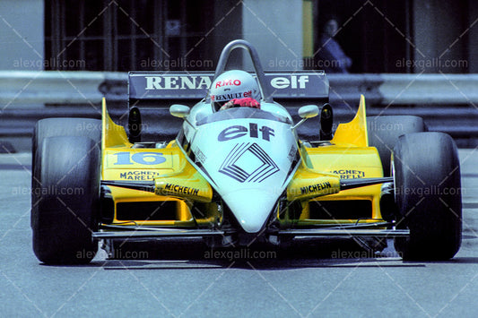 F1 1982 Rene Arnoux - Renault RE30B - 19820007