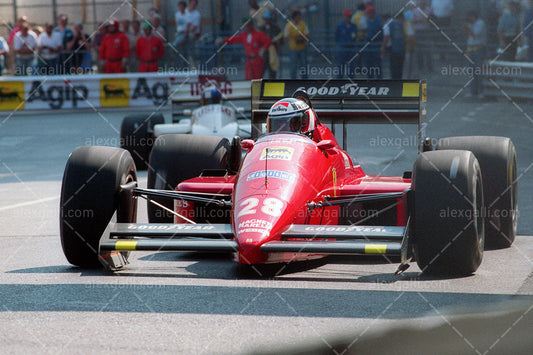 F1 1987 Gerhard Berger - Ferrari F1-87 - 19870022
