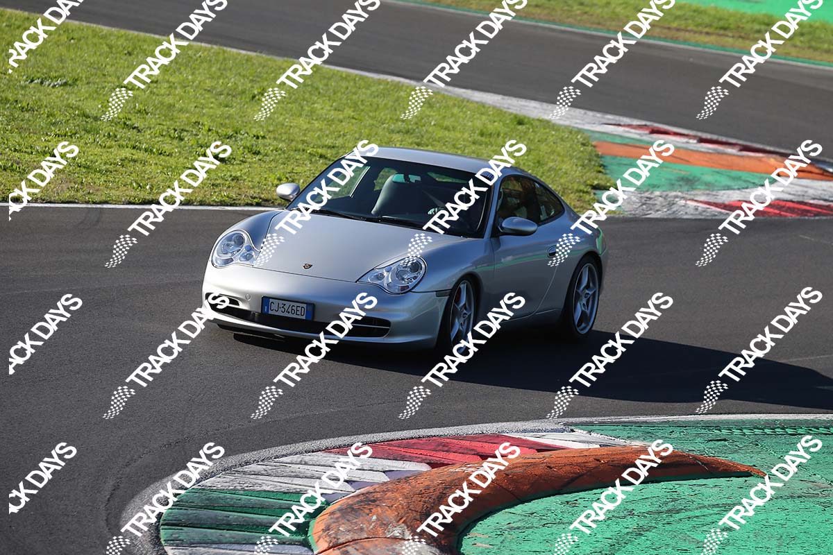 TD 201122 T04 - 238