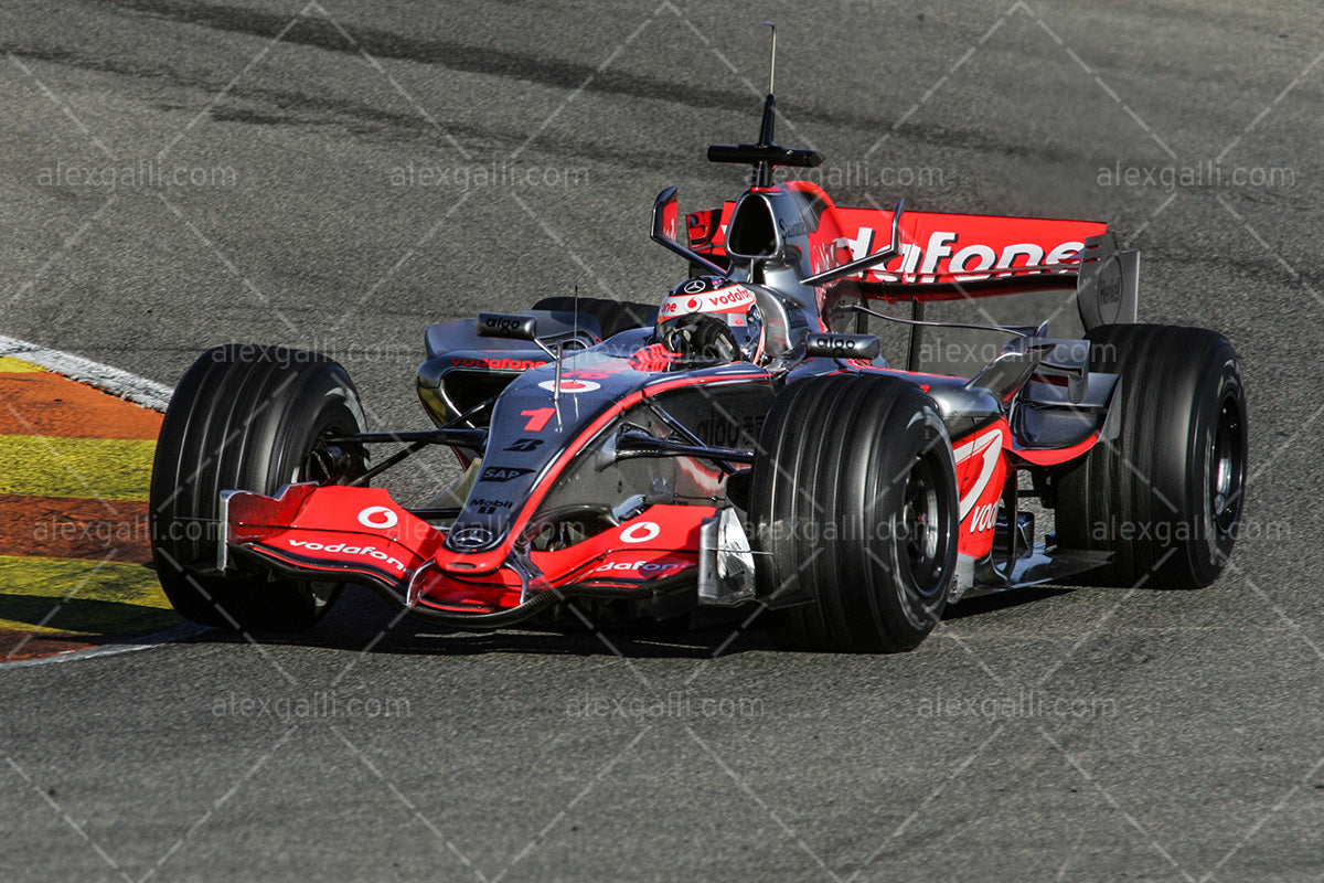 F1 2007 Fernando Alonso - McLaren MP4-22 - 20070013