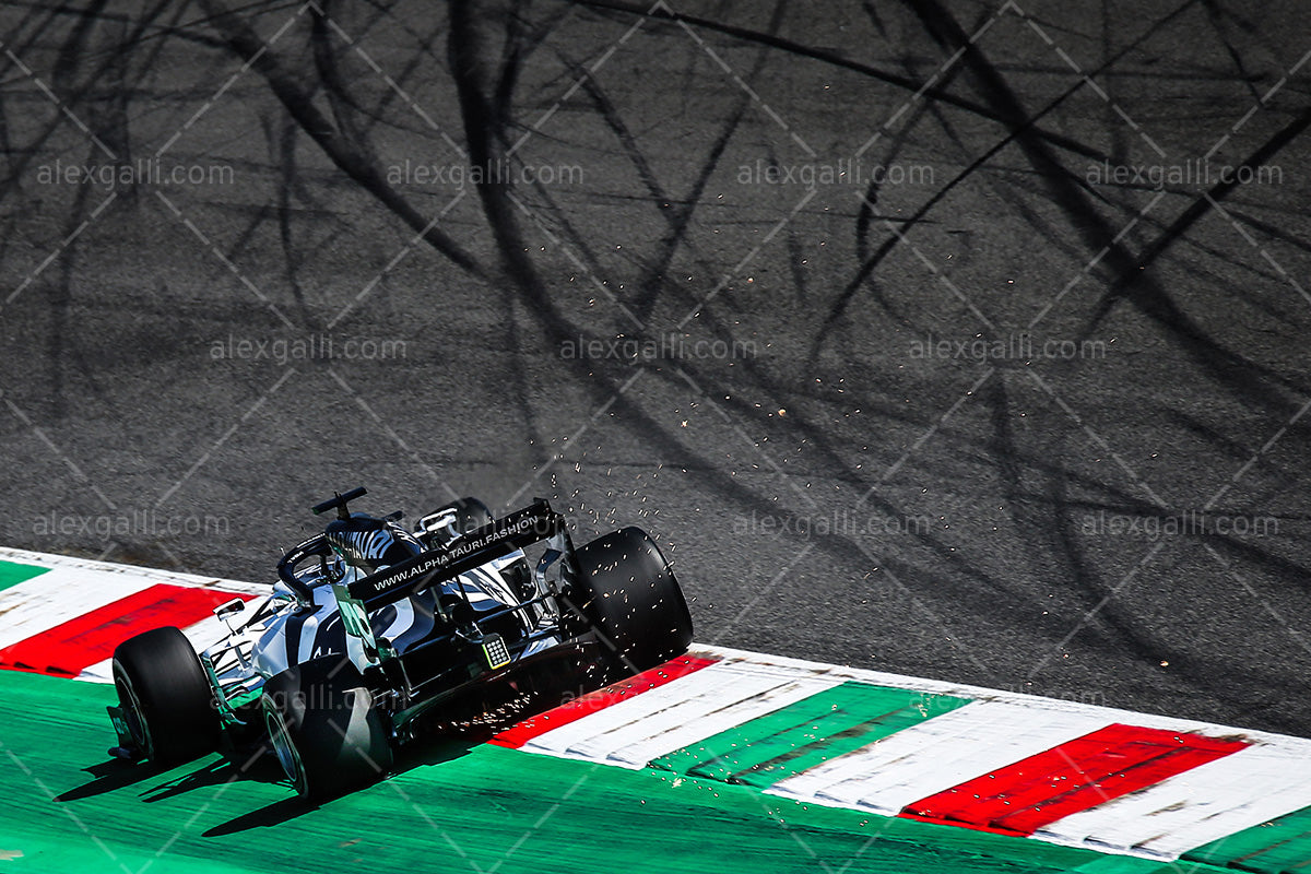 F1 2020 Pierre Gasly - Alpha Tauri AT01 - 20200016