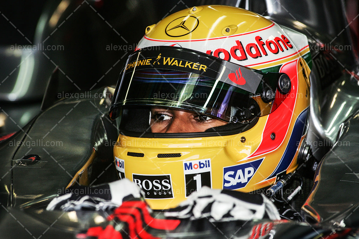 F1 2007 Lewis Hamilton  - McLaren MP4-22 - 20070055