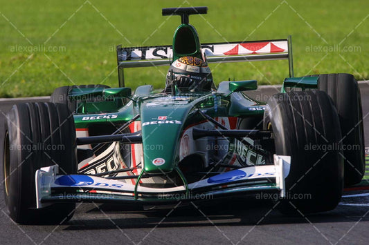 F1 2002 Eddie Irvine - Jaguar R3 - 20020035