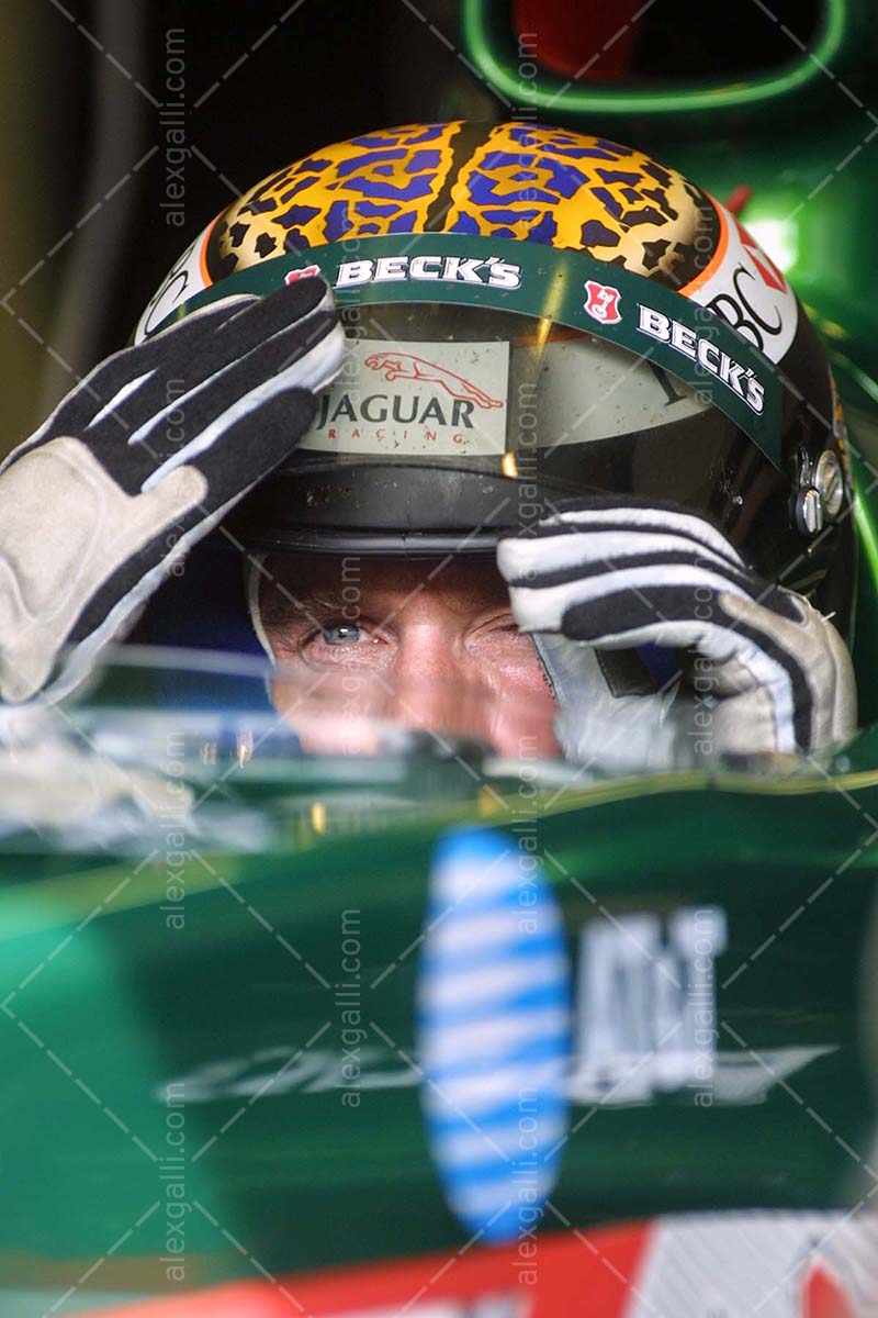F1 2002 Eddie Irvine - Jaguar R3 - 20020038
