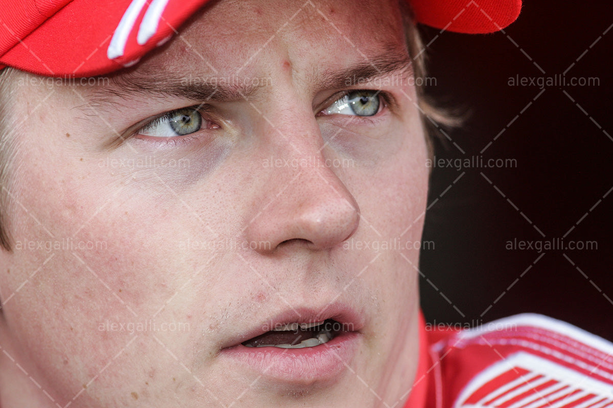 F1 2007 Kimi Raikkonen - Ferrari F2007 - 20070096