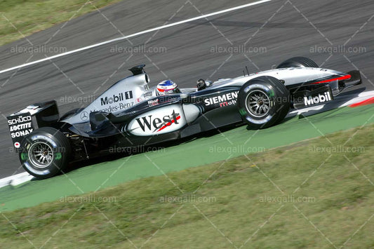 F1 2003 Kimi Raikkonen - McLaren MP4-17D - 20030086