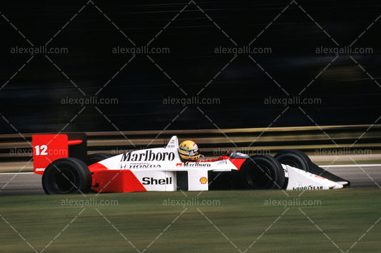 F1 1988 Ayrton Senna - McLaren MP4/4 - 19880057