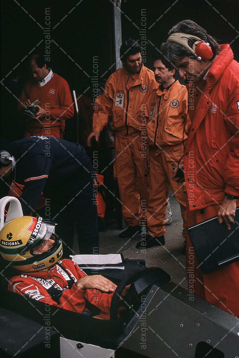 F1 1988 Ayrton Senna - McLaren MP4/4 - 19880065