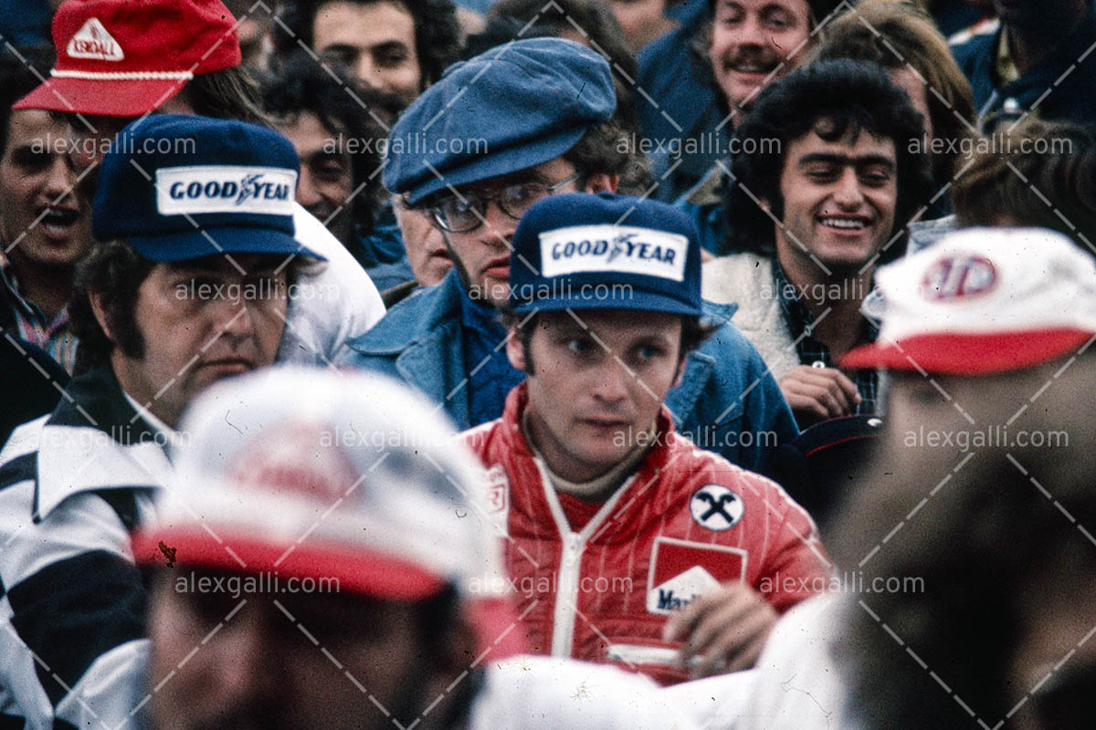F1 1975 Niki Lauda - Ferrari - 19750082