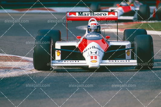 F1 1988 Alain Prost - McLaren MP4/4 - 19880075