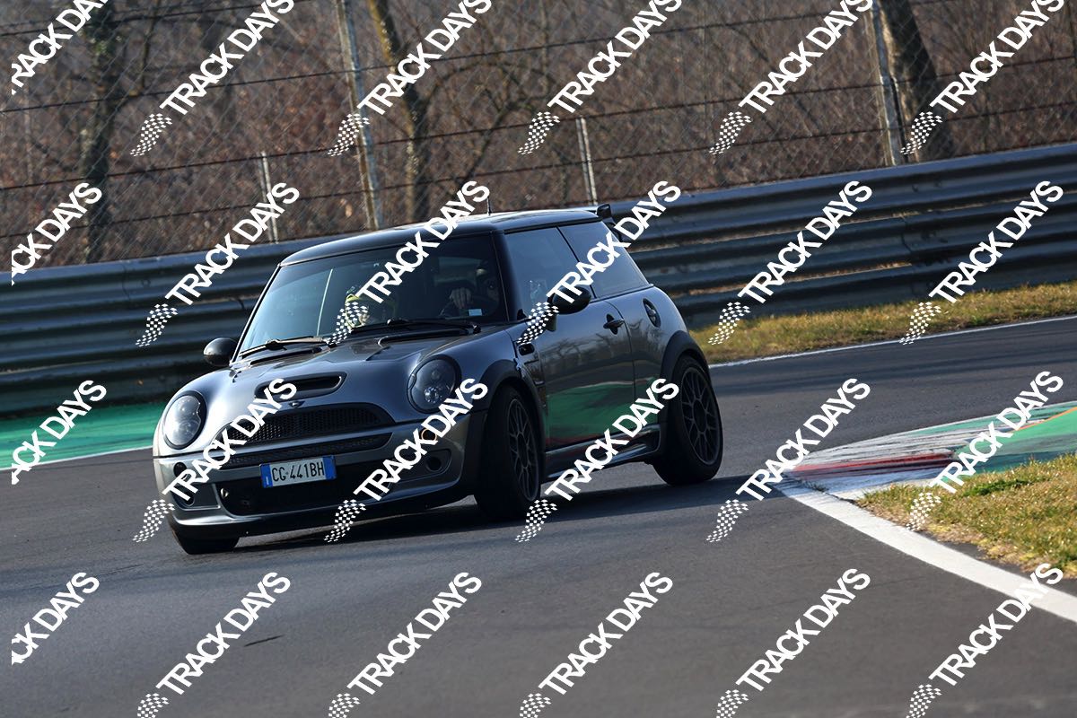 TD 220226 T02 - 089